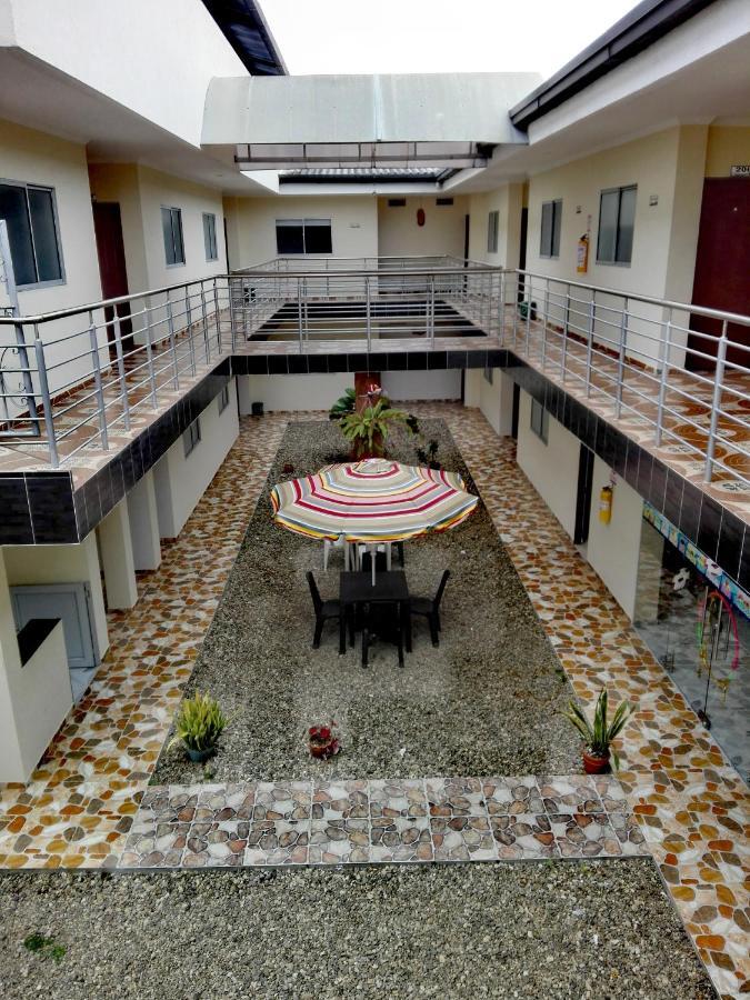 Hotel Prado Country Агуачика Екстериор снимка